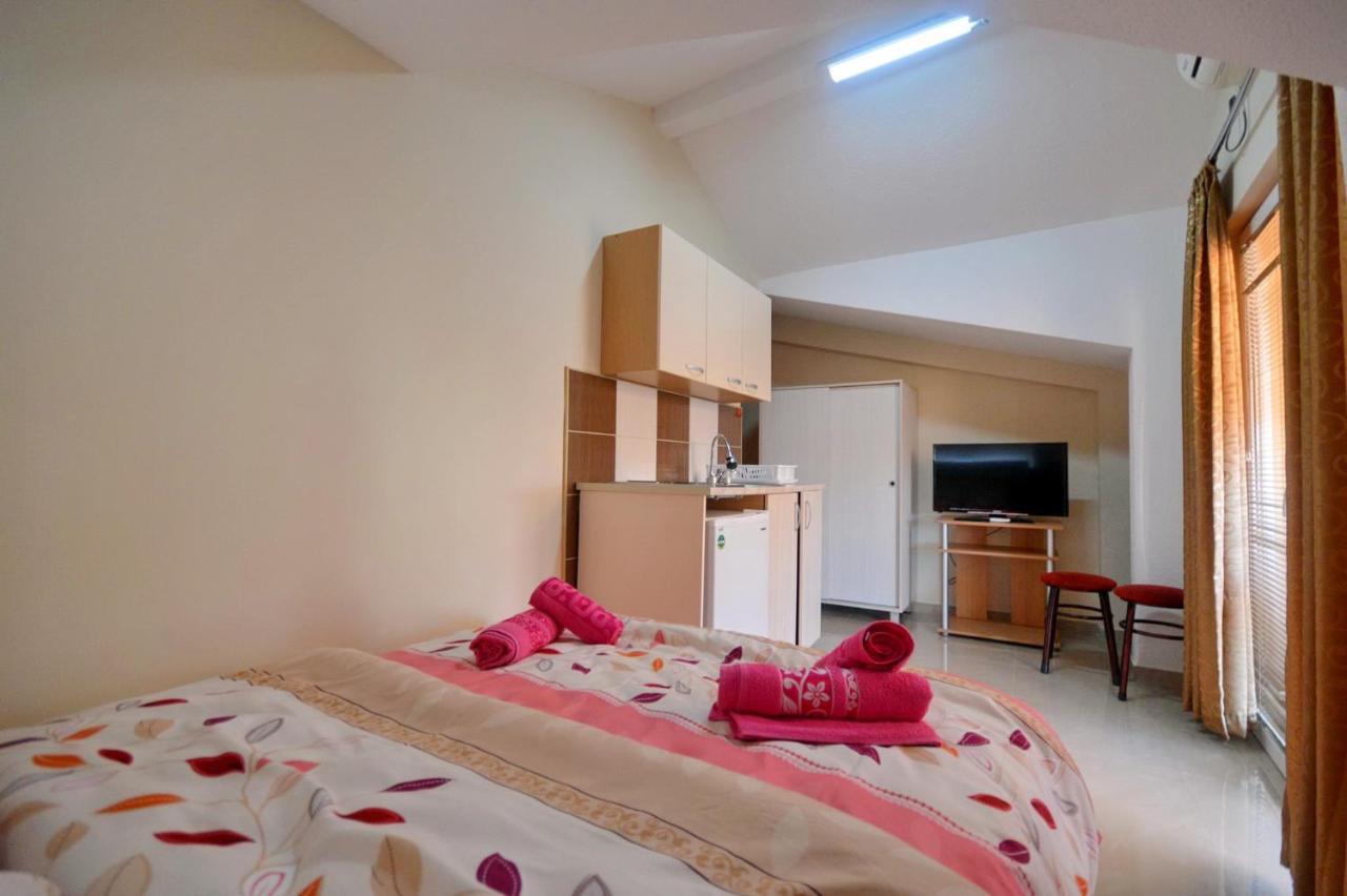 Vila Tea Petrusevski Ohrid Exterior foto